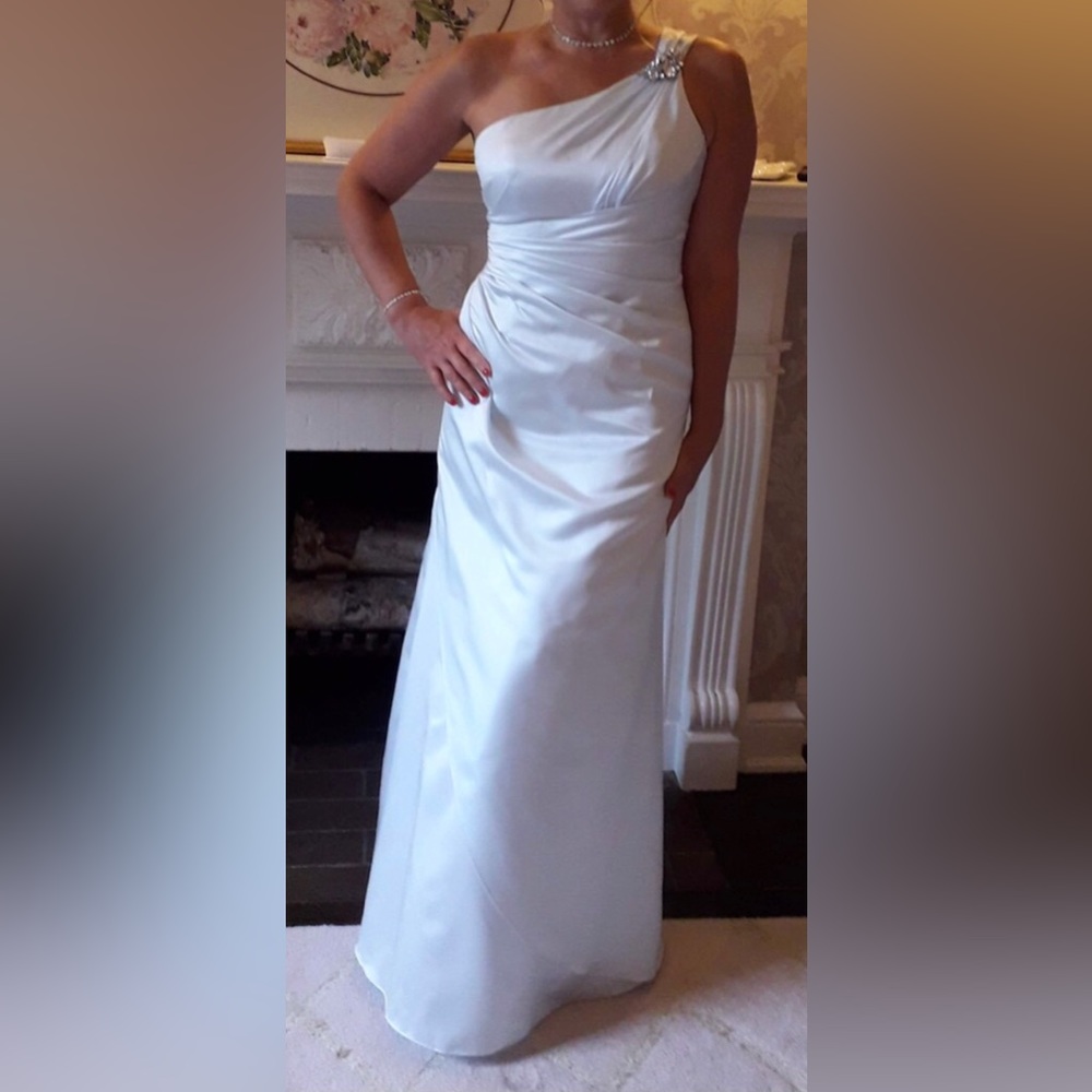 David’s bridal Long dress very light blue size 10 as new worn once, shiny satin